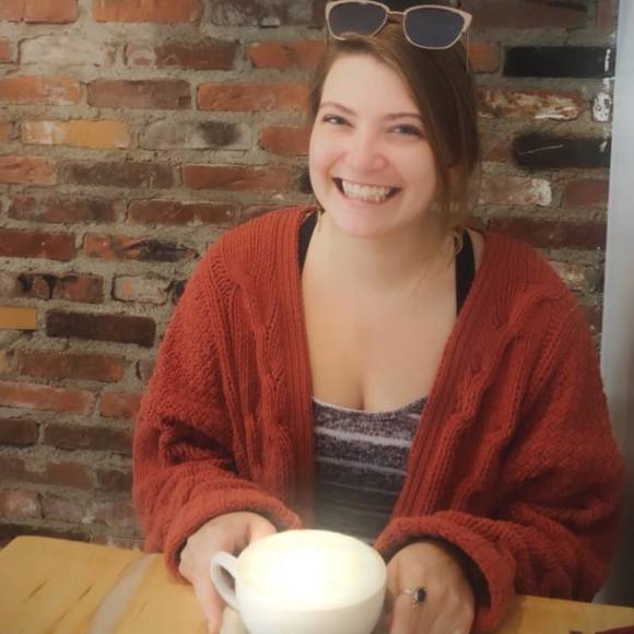 Meet your Posher, Ally - Picture 1 of 1